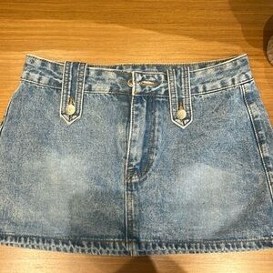Denim skirt